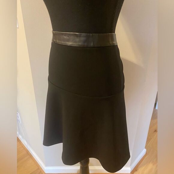 Ann Taylor Black Circle A Line Skirt with Leather Waistband - Picture 3 of 12